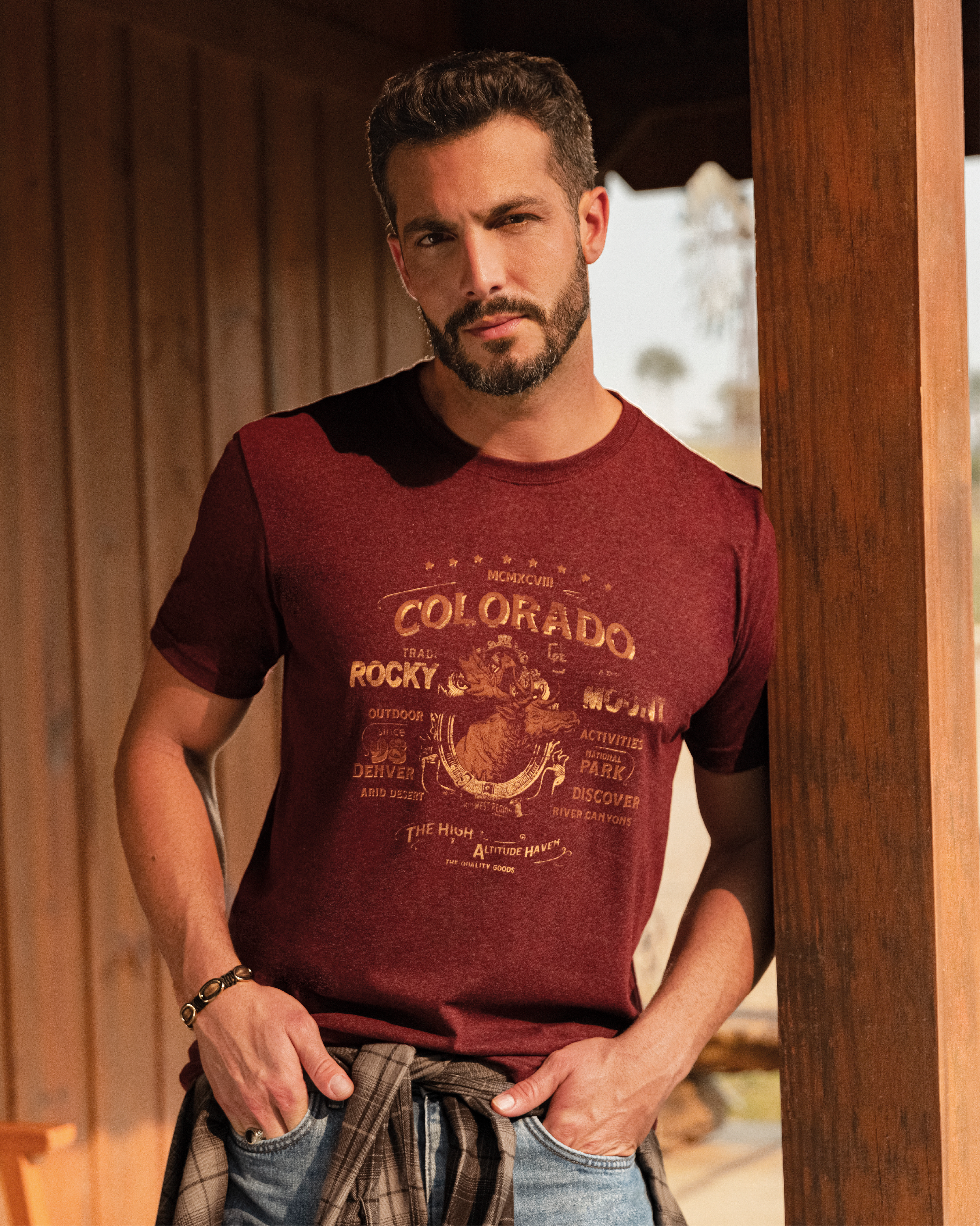 Camiseta masculina Colisão - vista traseira